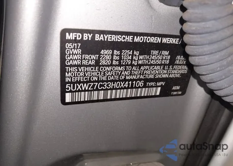 2017 BMW X3 Sdrive28I z USA, uszkodzony, nr VIN 5UXWZ7C33H0X41106